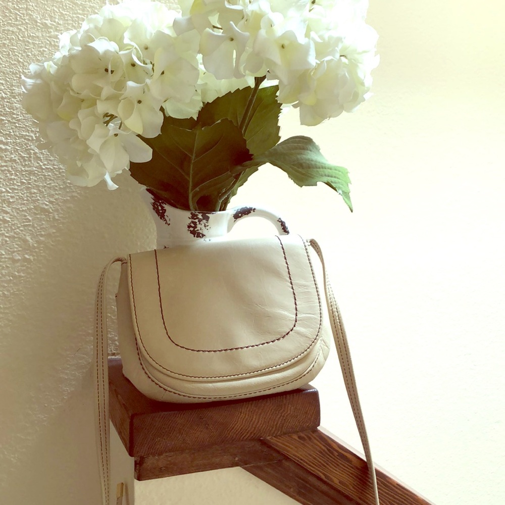 Hobo crossbody bag